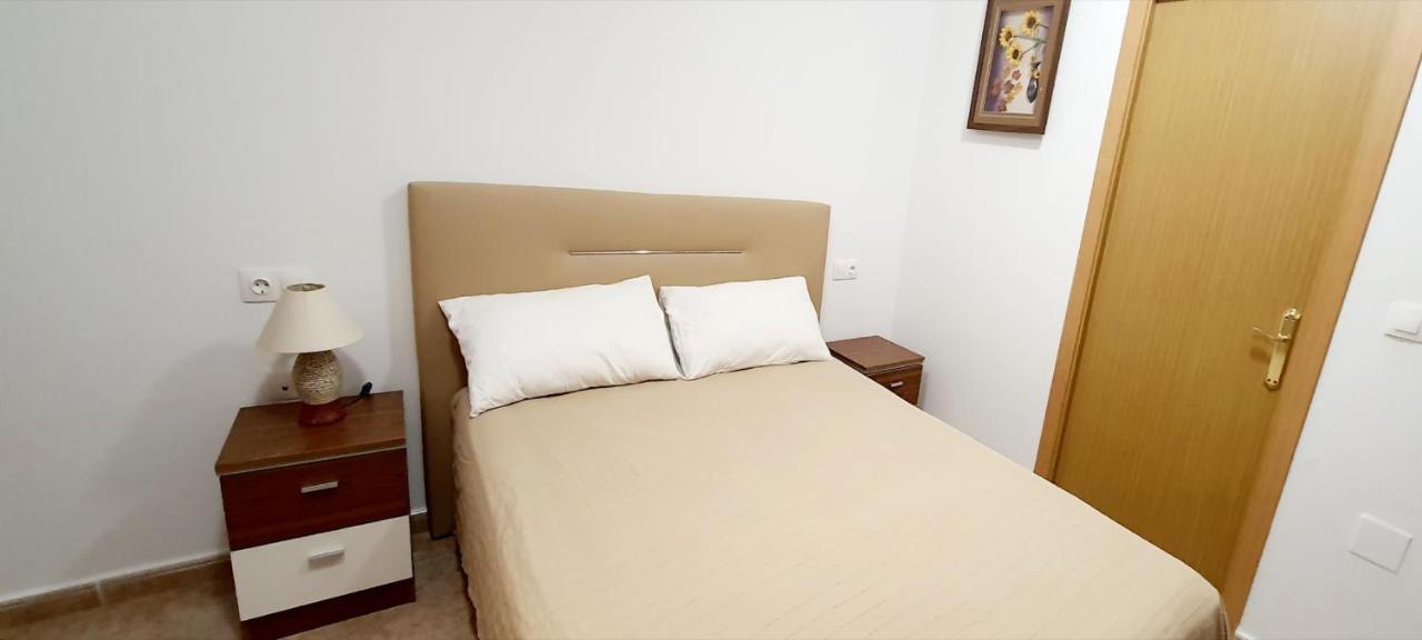 Apartamento Torrevieja Bagian luar foto